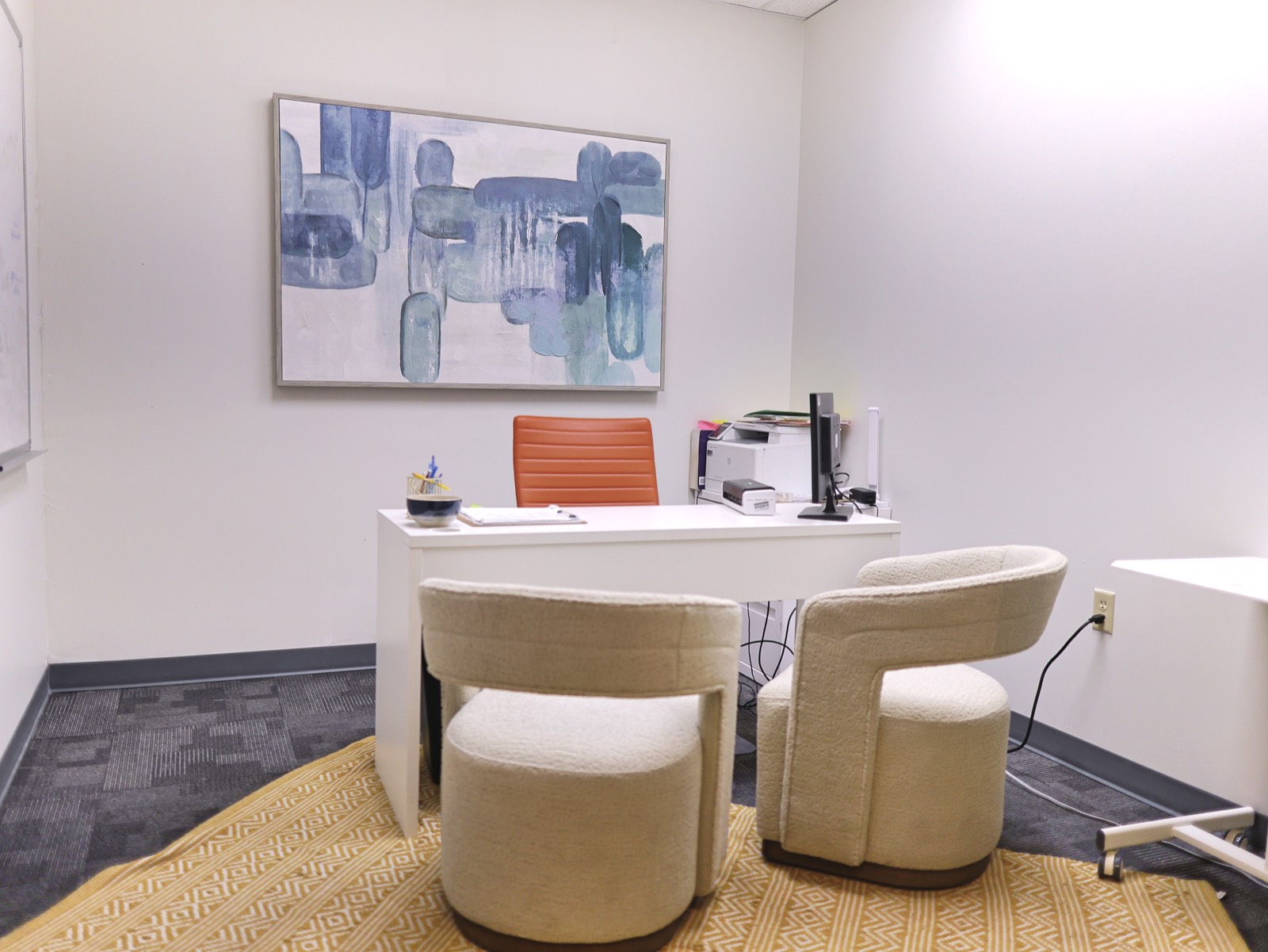Clinician office for individual dual diagnosis therapy